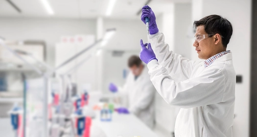 Forskere i laboratorie